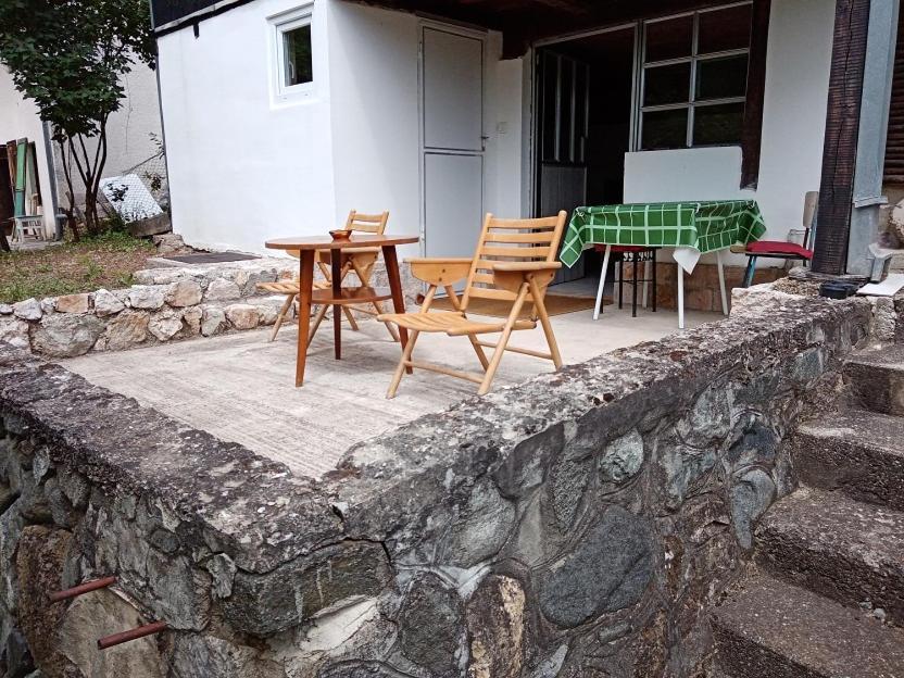 Vikendica Ovcar Banja Βίλα Τσάτσακ Εξωτερικό φωτογραφία