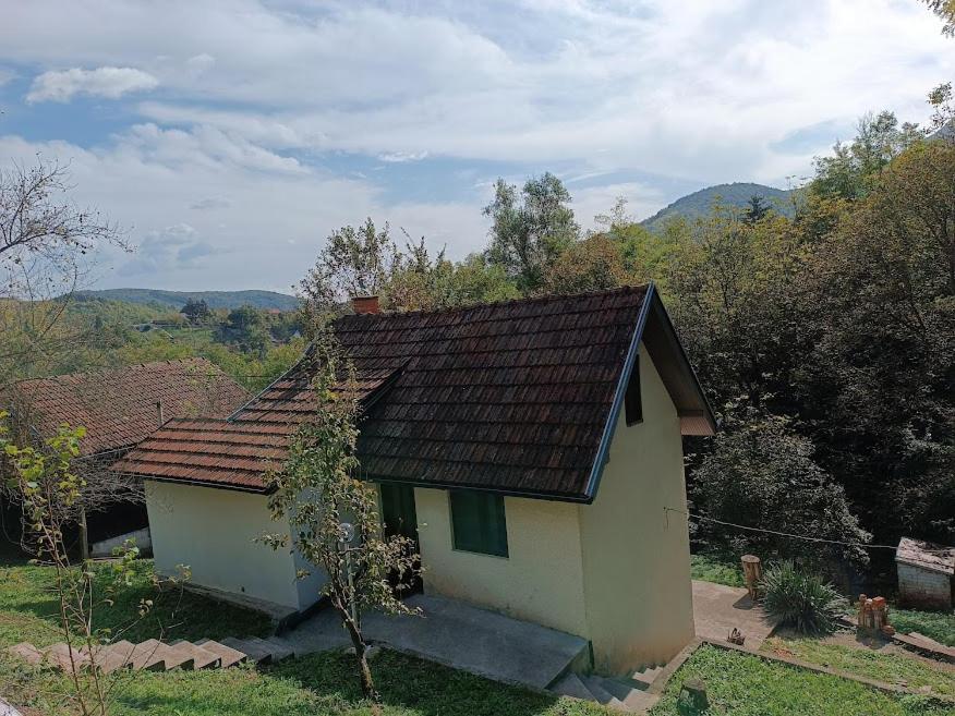 Vikendica Ovcar Banja Βίλα Τσάτσακ Εξωτερικό φωτογραφία